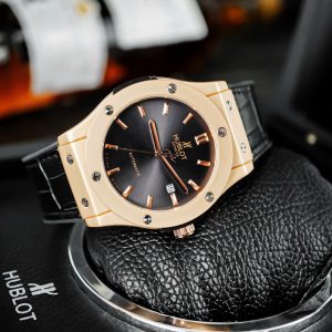 Hublot Classic Fusion Racing Grey Titanium – Sự tinh tế hiện đại trong từng chuyển động cơ học